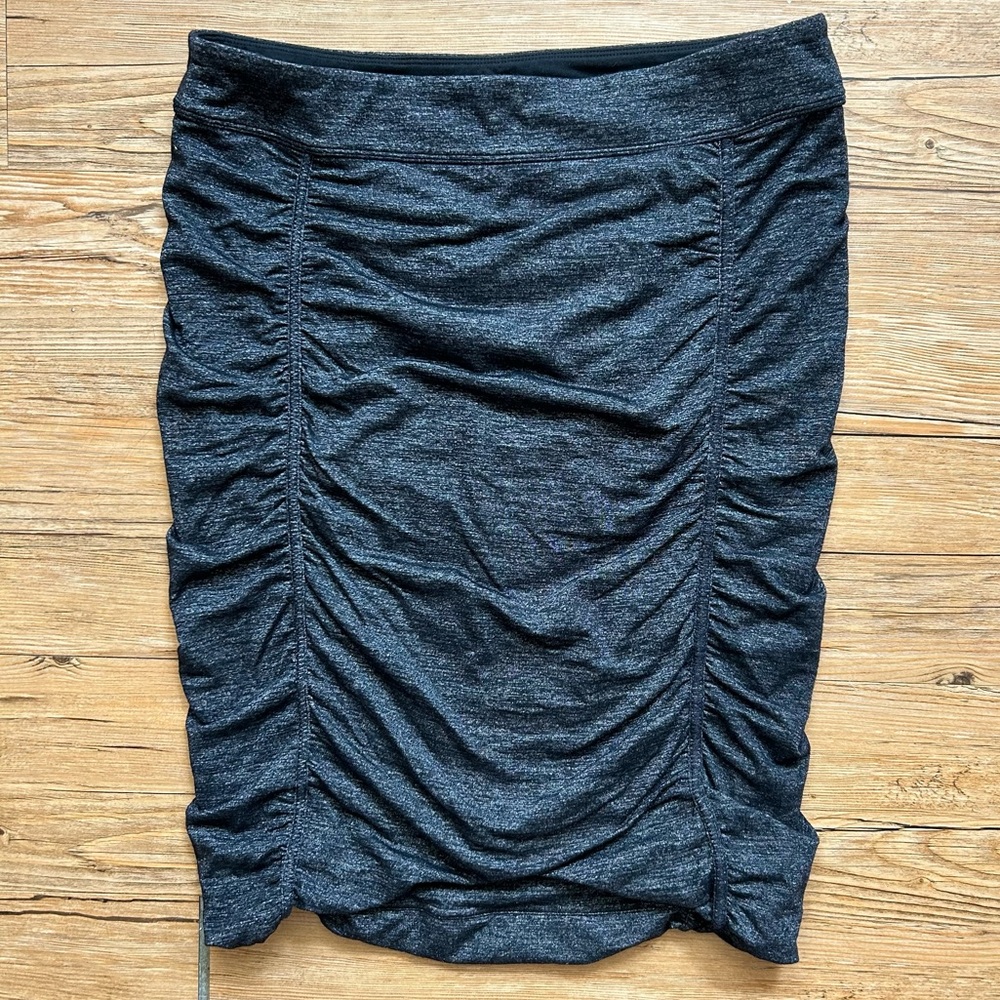 Athleta Ruched Skirt Sz M